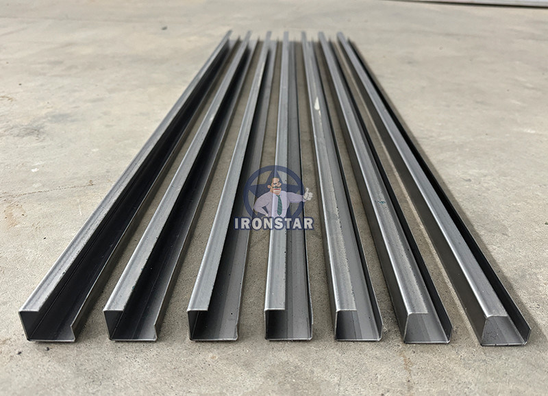 “ Nepal Standard Triangle Angle Channel Roll Forming Machine Galvanized Steel Angle Iron Making Machine For Building Structure”