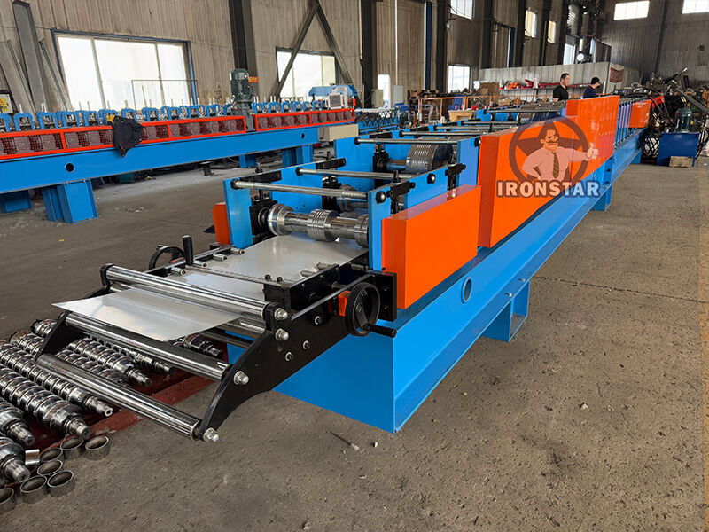“USA Standard 3 In 1 Water Downpipe Roll Forming Machine Multi Function Rainwater Gutter Downspout Profile Roll Forming Machine Metal Down Pipe Making Machinery For American Building Construction”